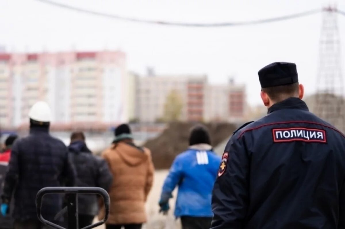    Челябинка фиктивно прописала в своей квартире 37 иностранцев