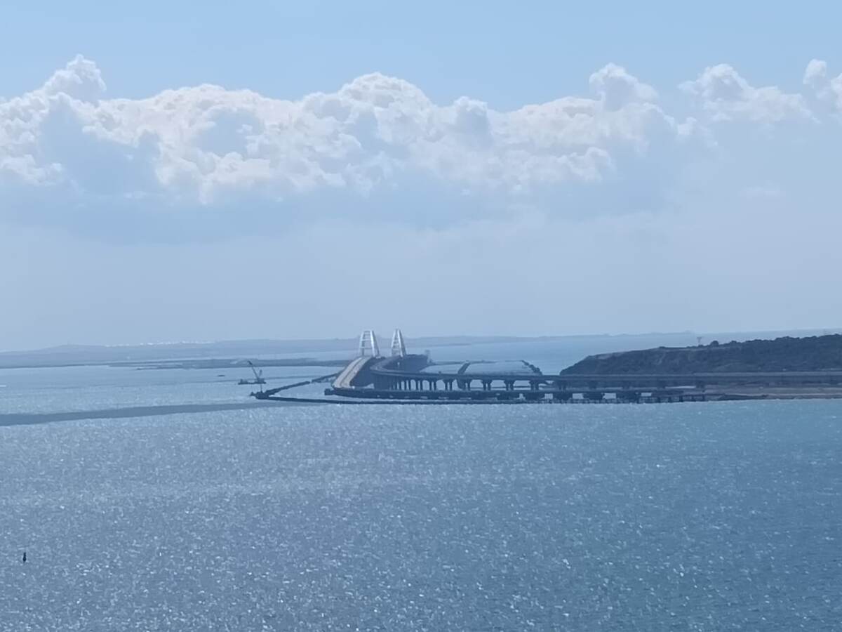 Величественный Крымский мост