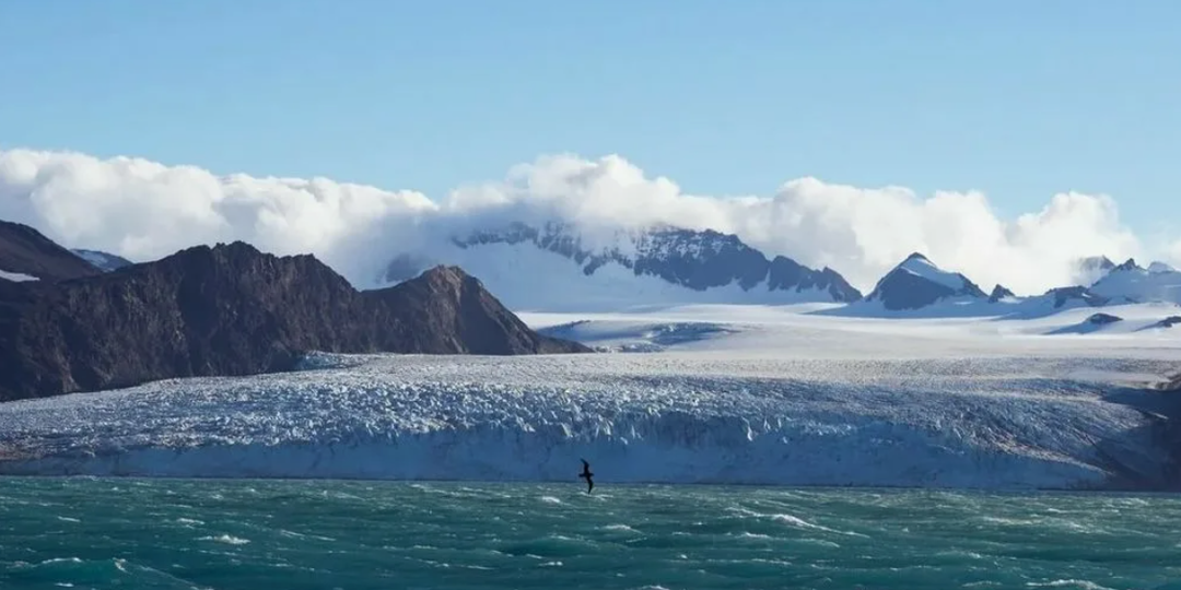 Страшнее Бермудского треугольника: почему пролив Дрейка считается самым опасным коридором океана