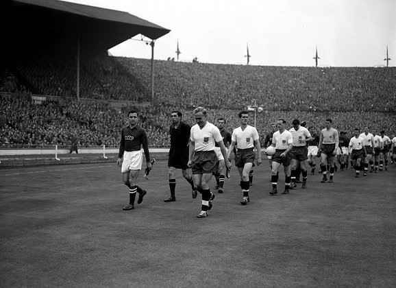    Матч сборной СССР против Великобритании. Фото: PA Images via Getty Images