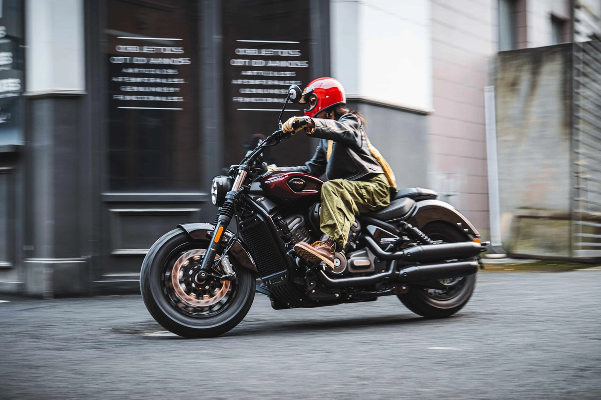 BENDA Dark Flag 950 V4