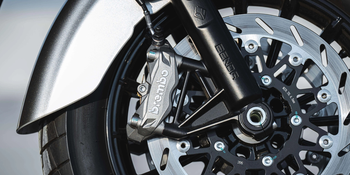 BENDA Dark Flag 950 V4