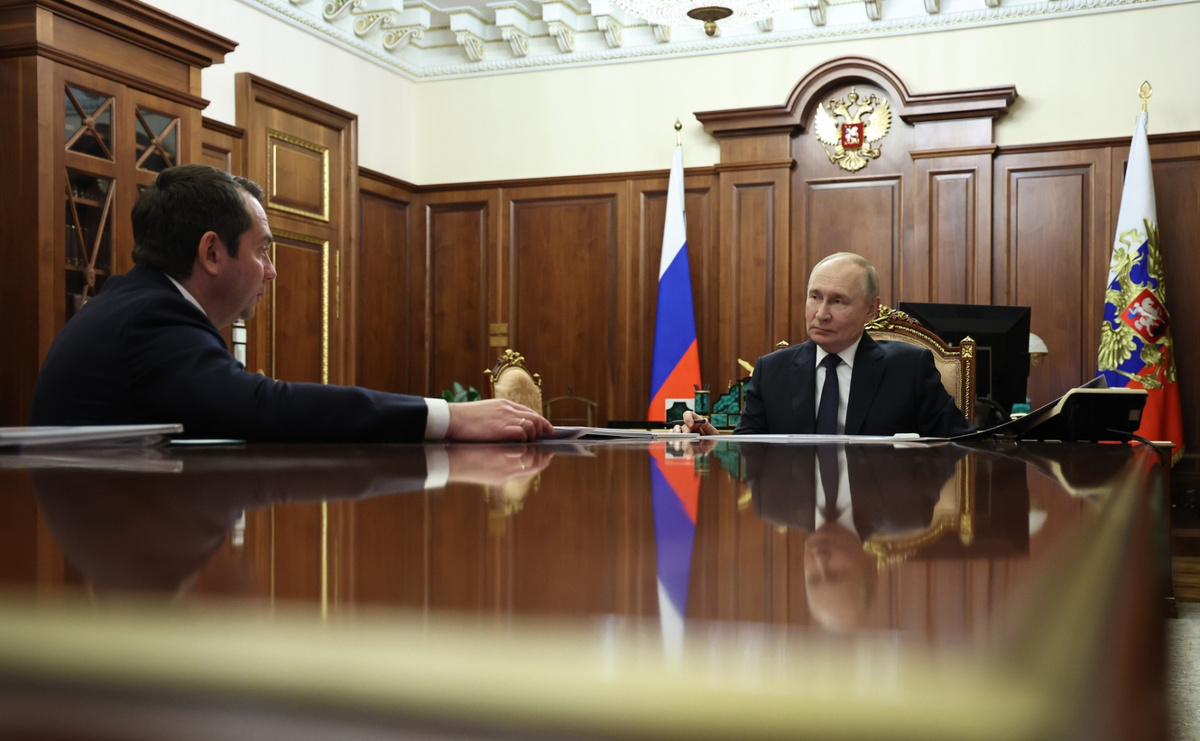 Губернатор Мурманской области сообщил о рисках снижения грузопотока по СМП после 2035 года / Фото: Официальный сайт Президента РФ  📷
