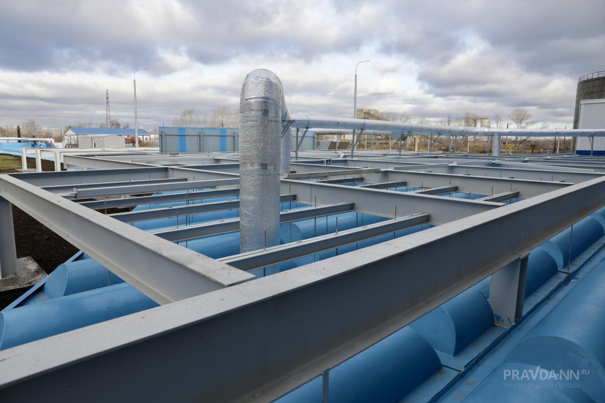    На предприятии сливают сточные воды с рядом большого числа загрязняющих веществ