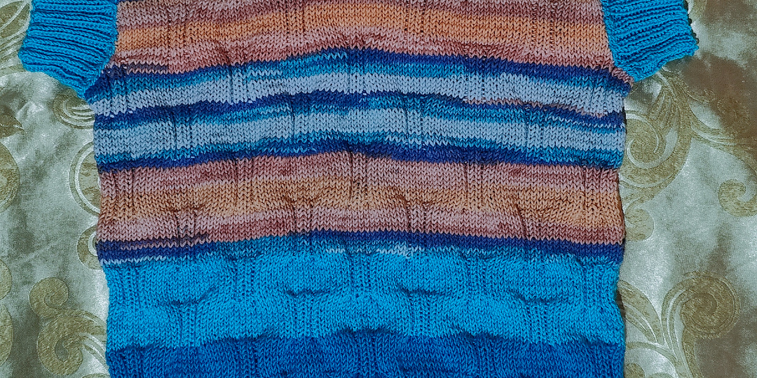 Жилет в полоску свяжите просто!