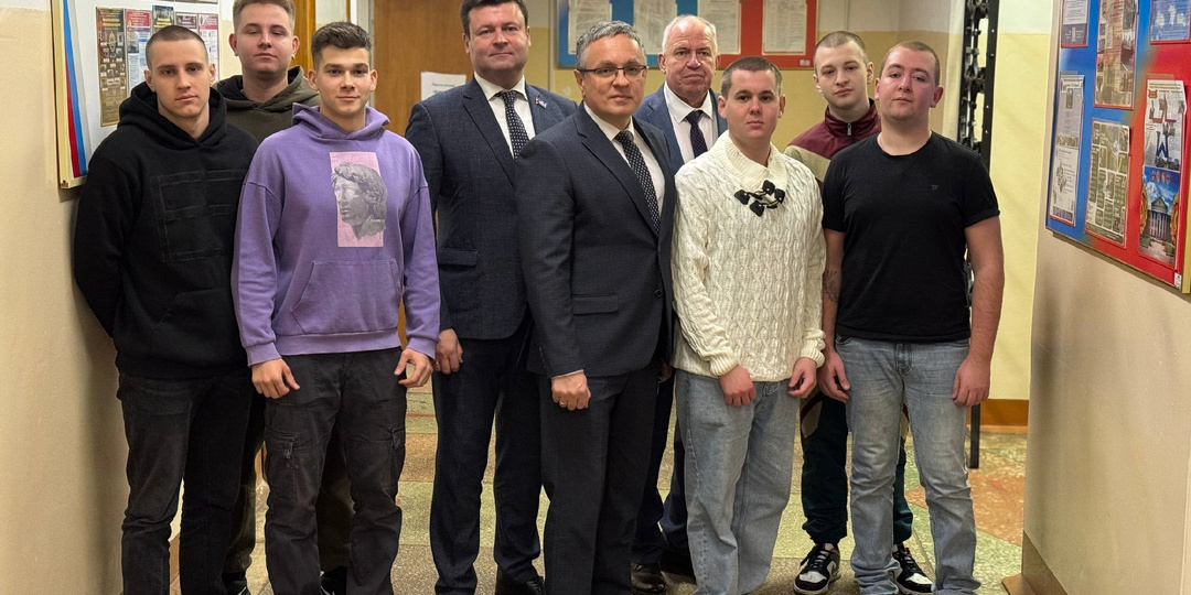 Калужские призывники отправились служить на легендарный Балтийский флот!