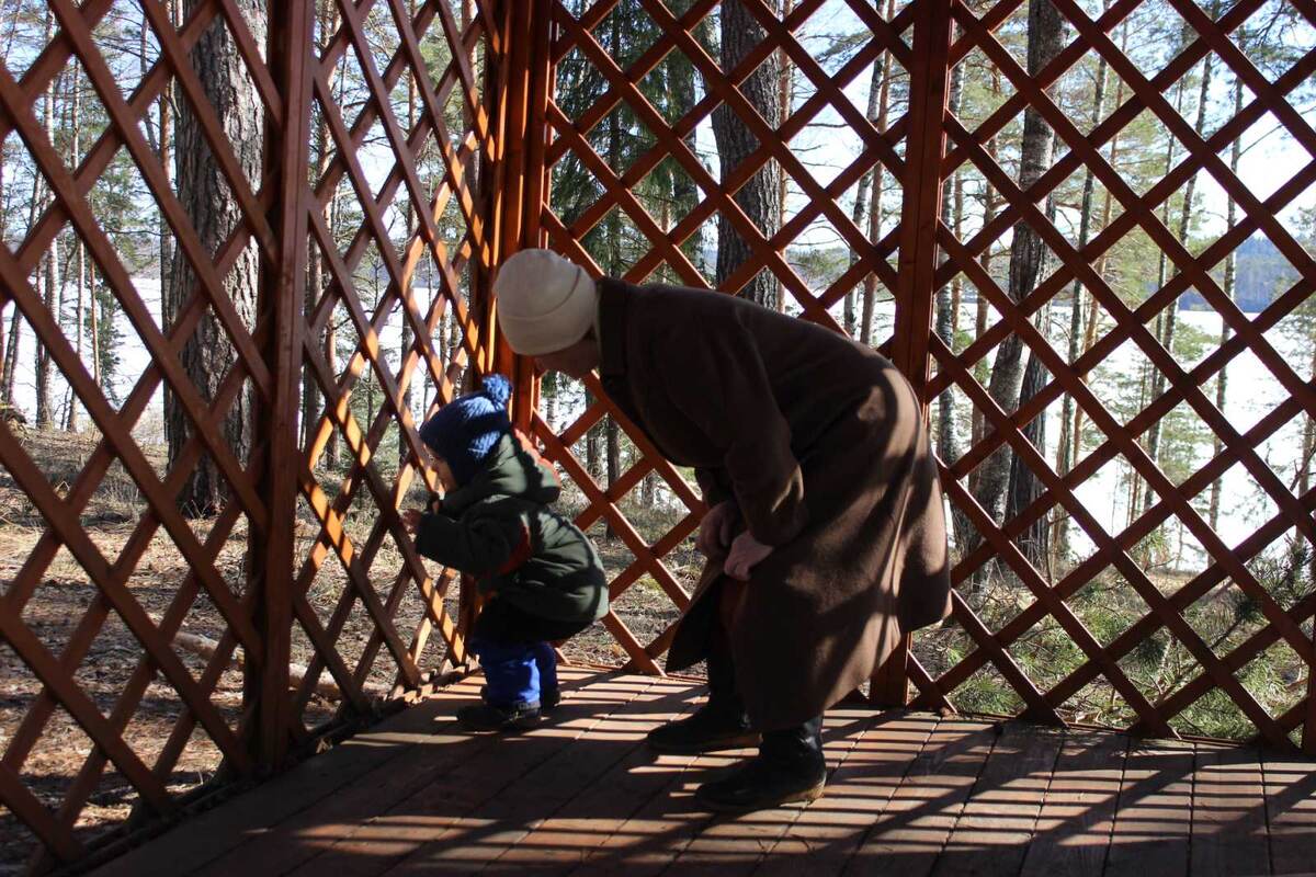 Моя мама с правнуком.