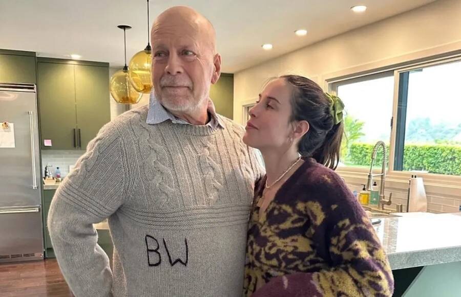 Брюс Уиллис с дочкой Румер