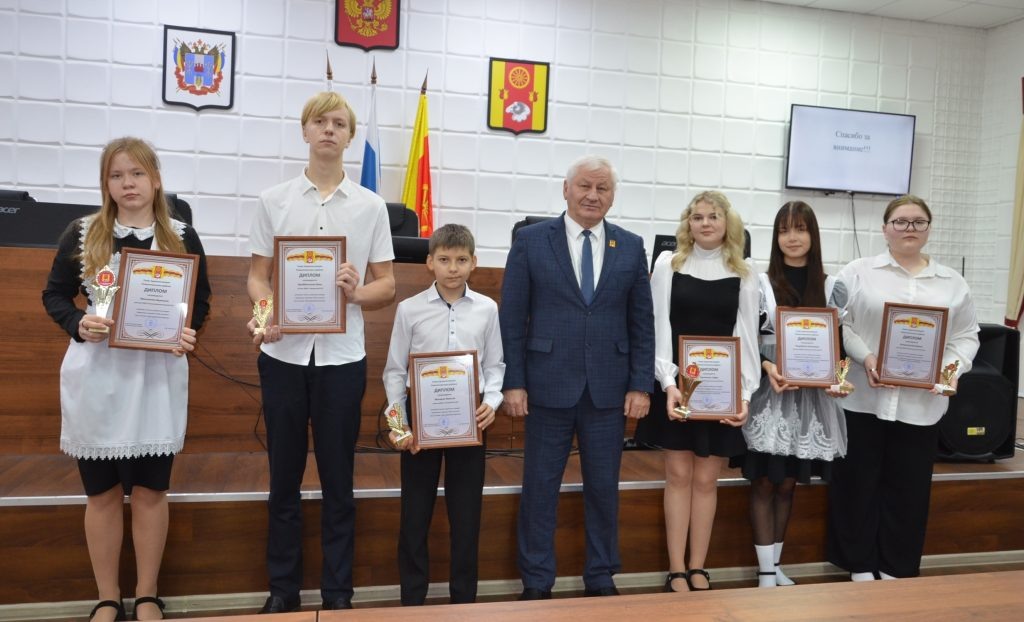    ???????????????????????????????????? redaktor