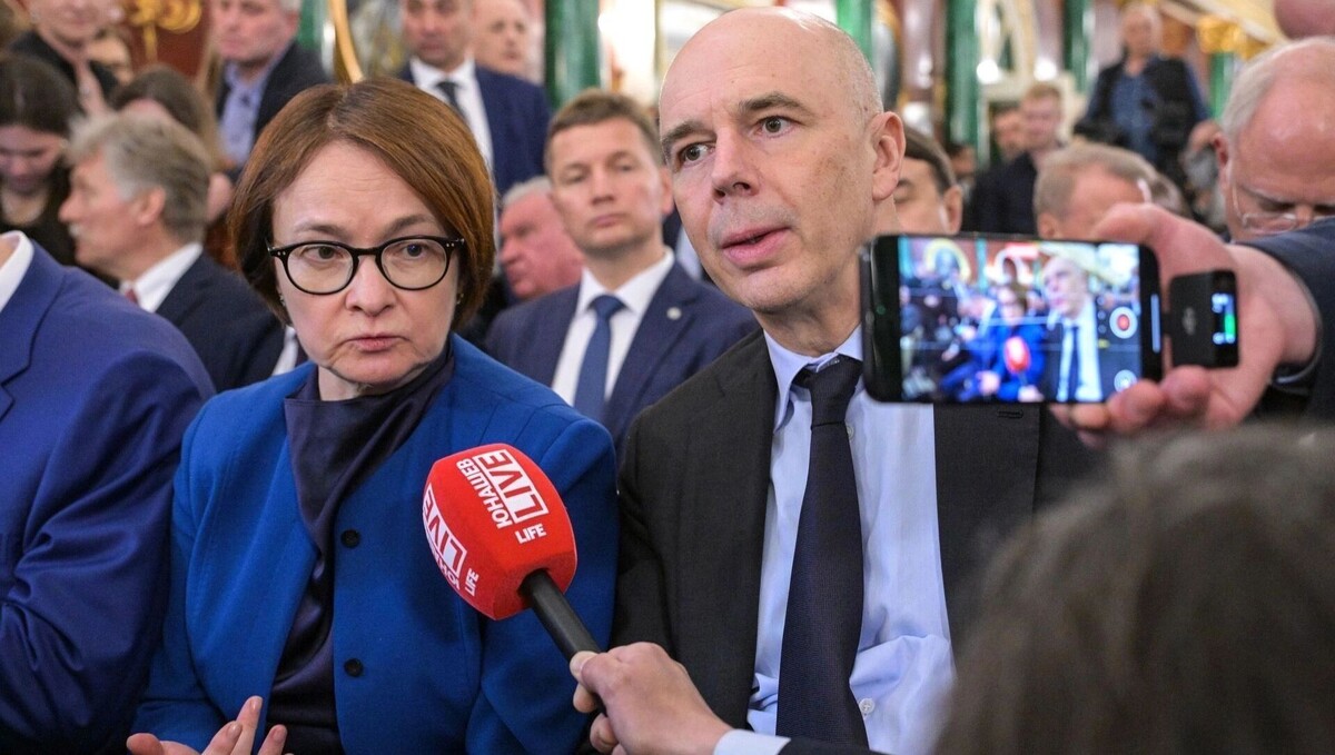 Повышение НДС за год пополнит казну на 1,187 трлн рублей. Когда россияне заплатят триллион? Фото: Алексей Никольский, POOL/ТАСС