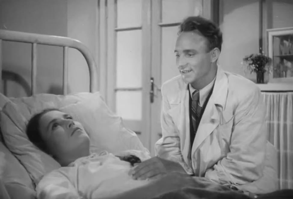 Стеша (Нонна Мордюкова) и Фёдор (Николай Рыбников), кадр из фильма "Чужая родня" (1955)