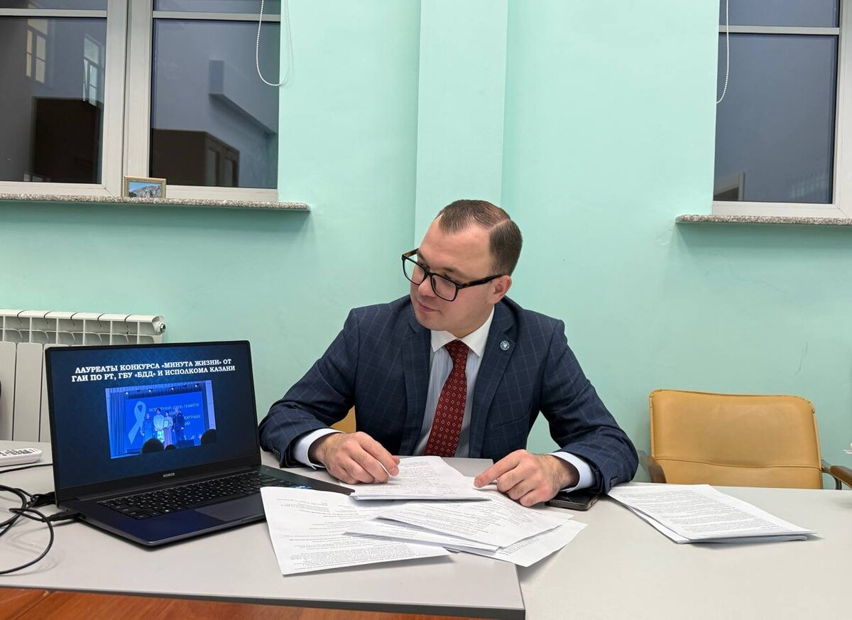 Старший преподаватель, к.ф.н. Фазлутдинов Ильназ Ильдусович