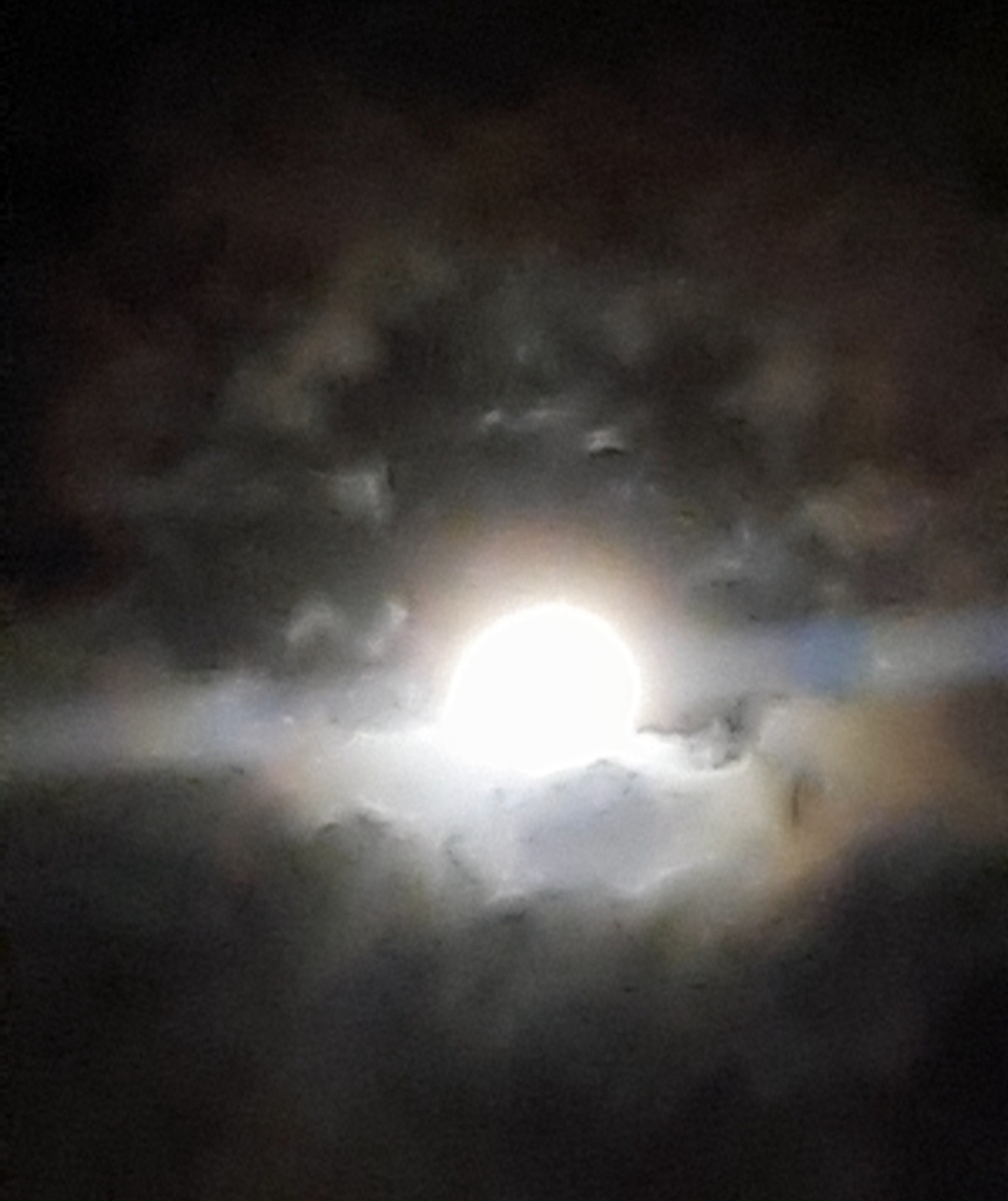 И снова Луна. Фото автора 