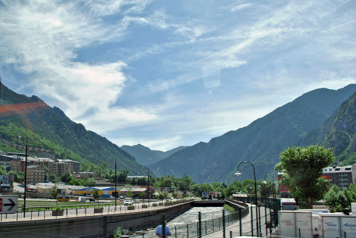 Андорра-ла-Велья, горы Пиренеи (фото автора)