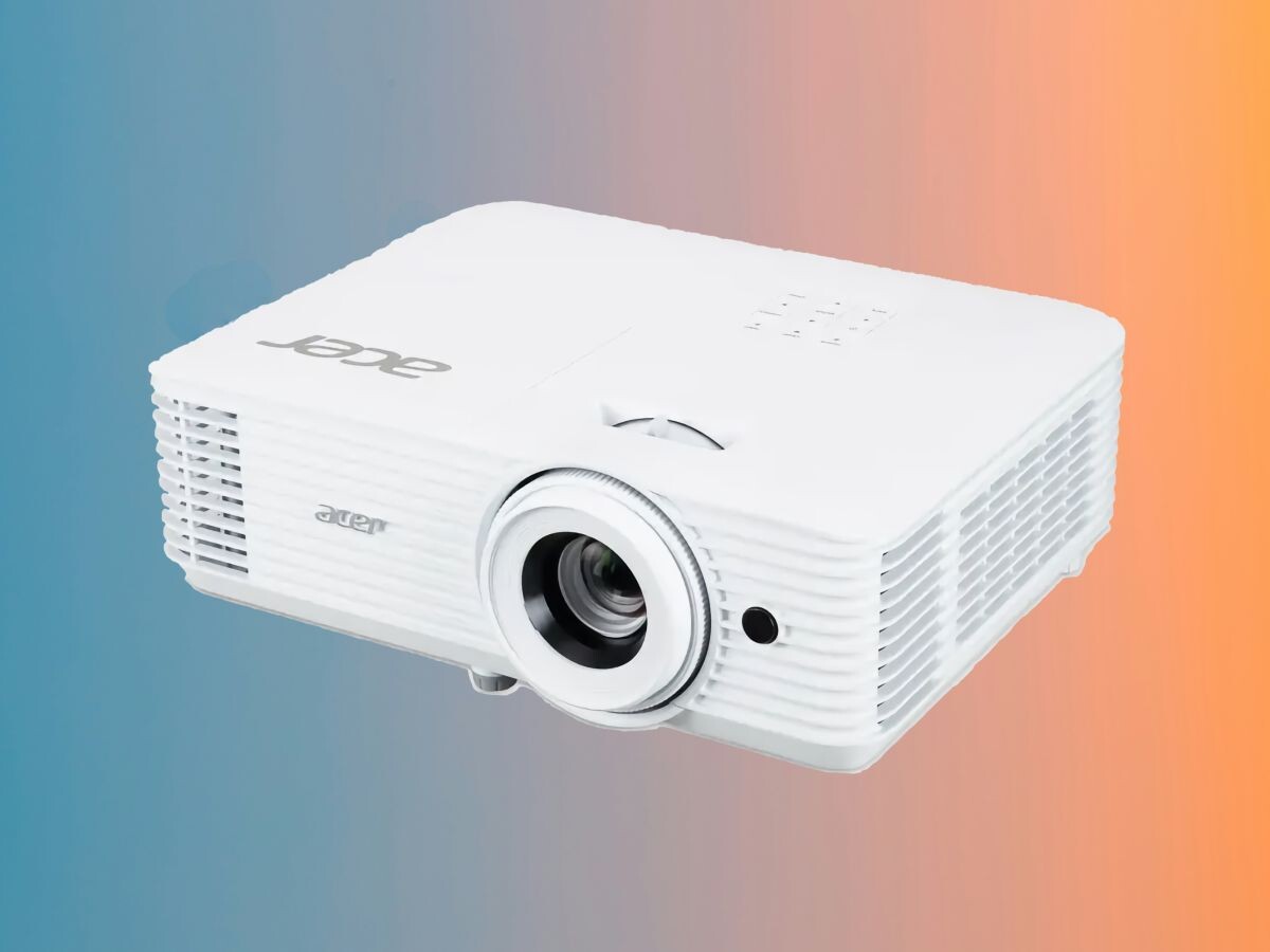    Проектор Acer X1827 с нативным 4K-разрешением поступил в продажу в России