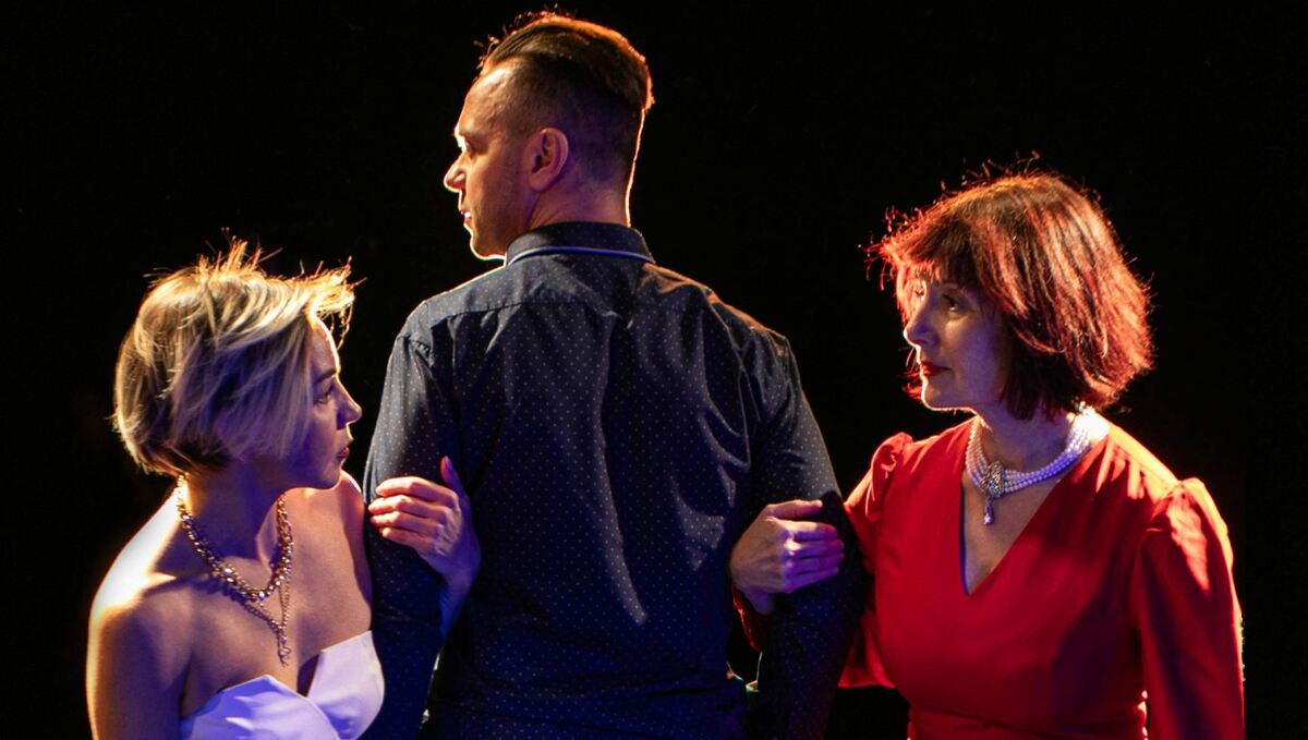 Афиша спектакля "Пьяные"