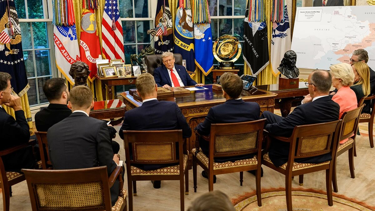 фото обложки: Reuters