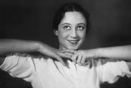 Лина Степанова в юности