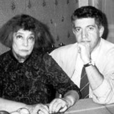 Мать Татьяны Самойловой — Зинаида Левина и отец, Евгений Самойлов, знаменитый актёр сороковых годов, известный по фильмам «Сердца четырёх», «В шесть часов вечера после войны», «Неоконченная повесть».