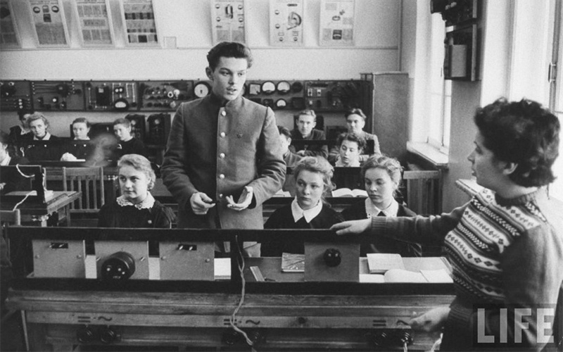 Алексей в школе