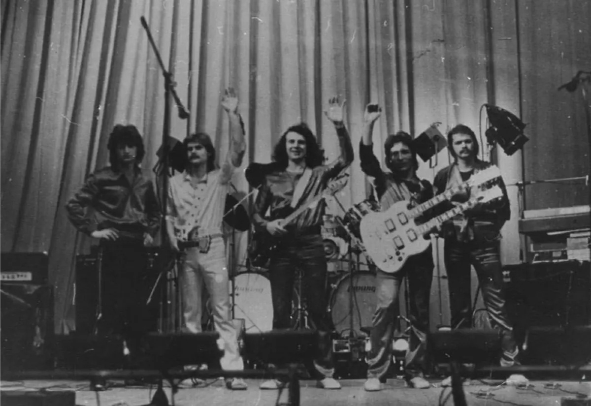 "Земляне " в середине 80-х