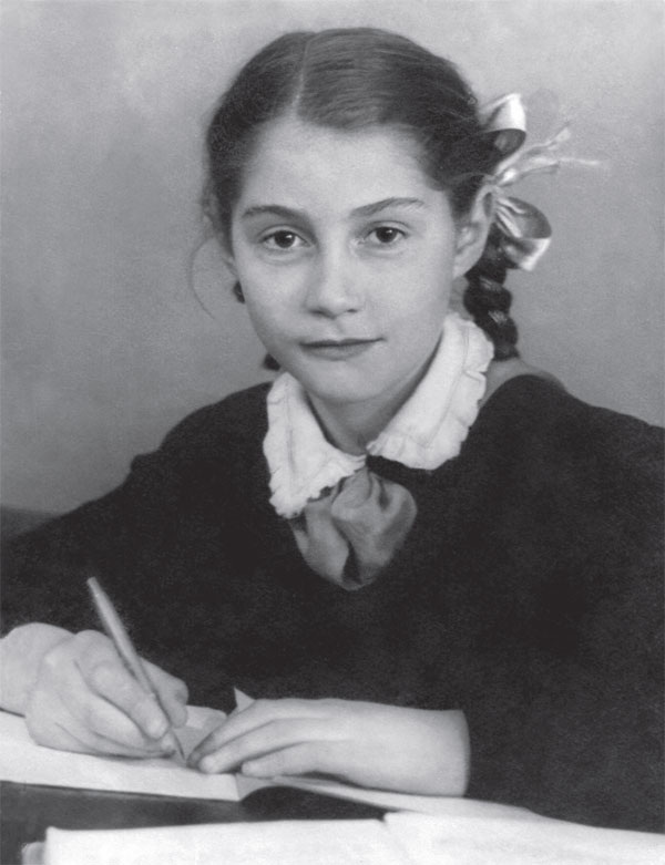 Ирина Мирошниченко. Листайте далее / фото из открытых источников