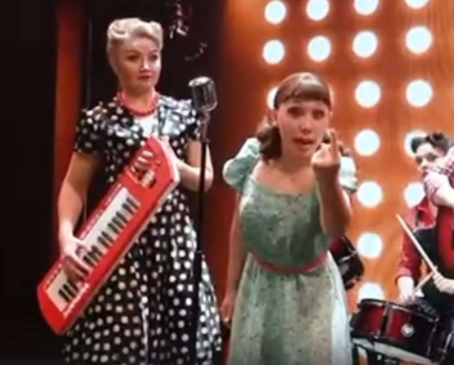 Я с "такими" не танцую! У нас ретипитипиция.