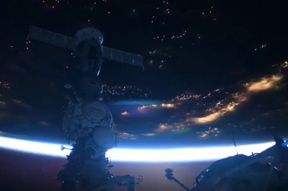    В плейлист экипажа МКС-74 включили композиции Linkin Park и «Алисы»