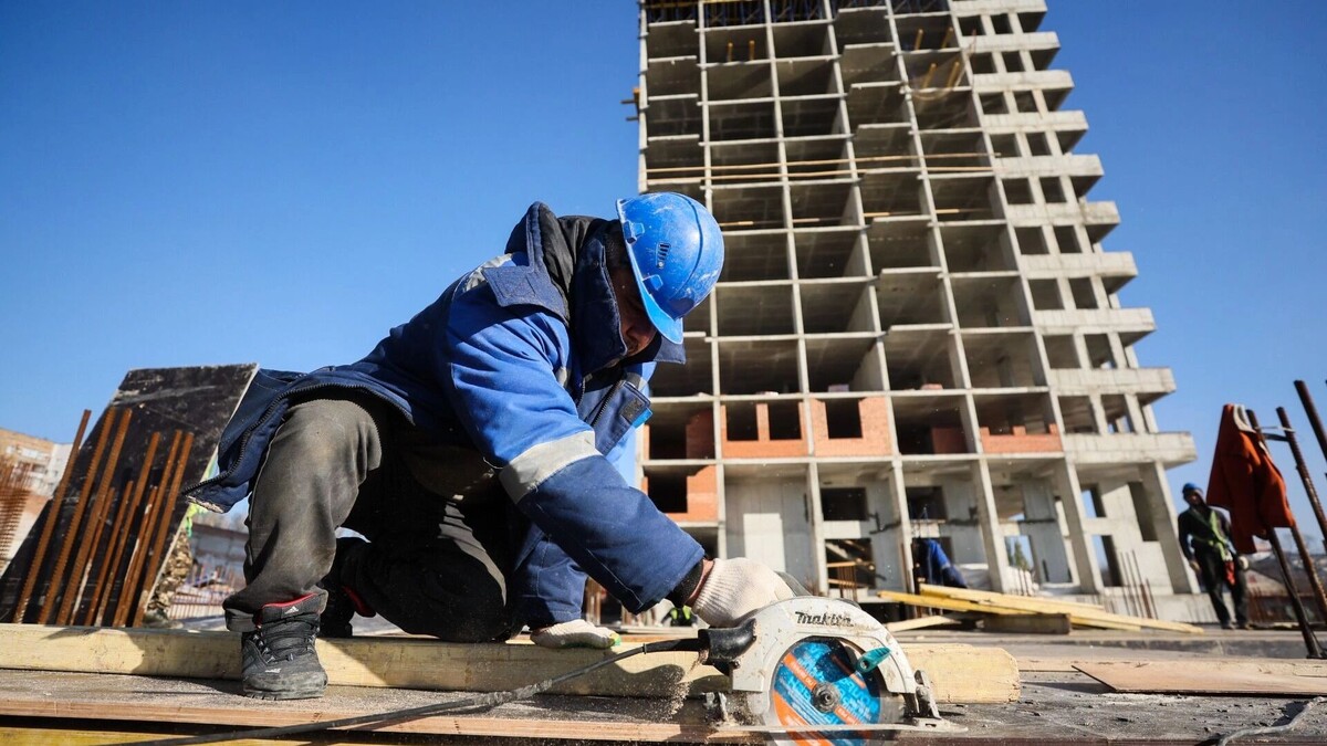 Квартиры в РФ будут дорожать быстрее инфляции. Фото: Дмитрий Ягодкин, ТАСС