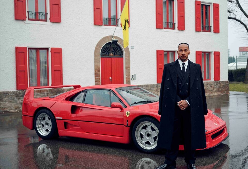    «Льюис сильно расстроится». У Ferrari плохие новости для ХэмилтонаFerrari