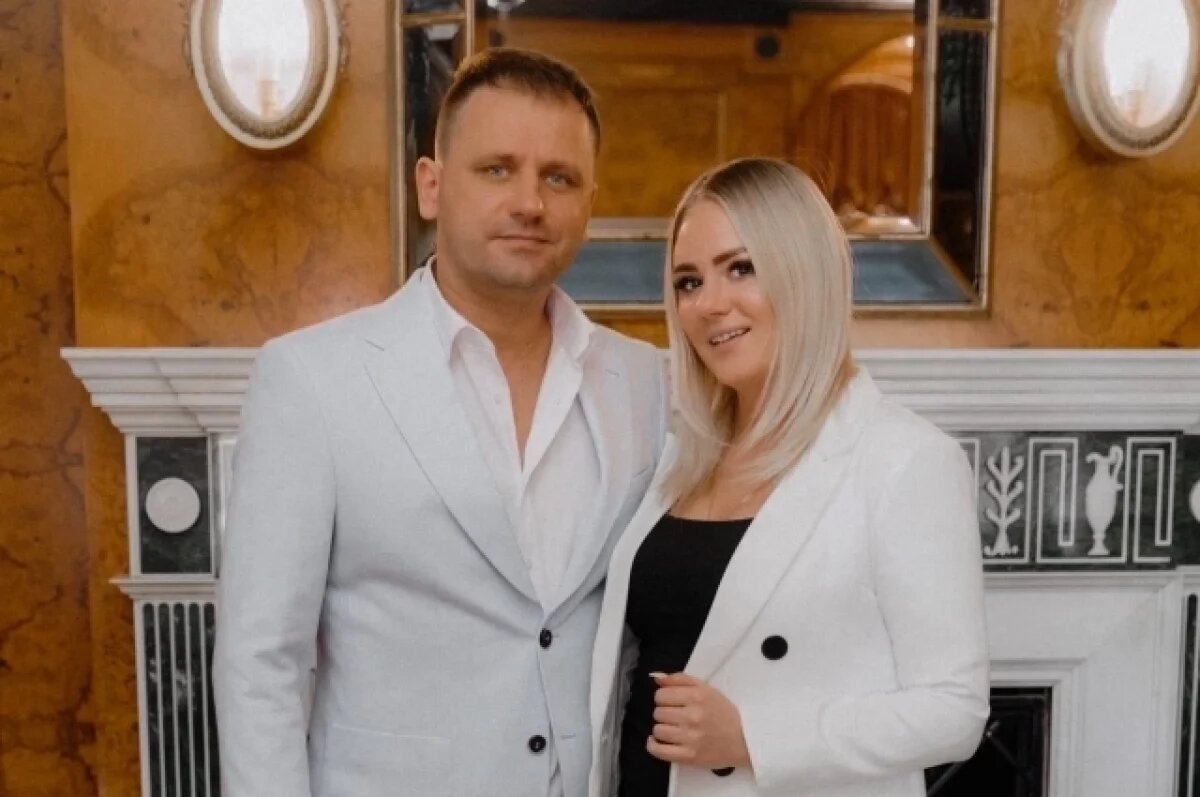    Экс-танцоры Булановой начали выступать с группой «Марсель»