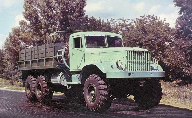Стальные кони: как советские грузовики стали легендами бездорожья