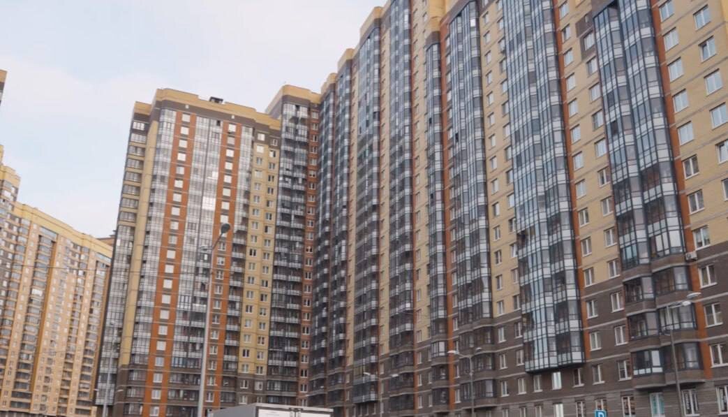 Фото: Prt Scr youtube.com / Про Питер | Новостройки