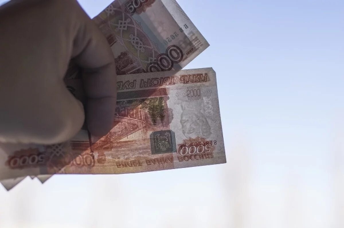    В Волгограде изъяли 15 пятитысячных фальшивок за пару месяцев