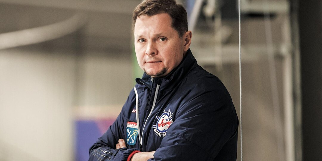 Дочь президента Федерации хоккея Ленобласти обвинила отца в насилии и мошенничестве