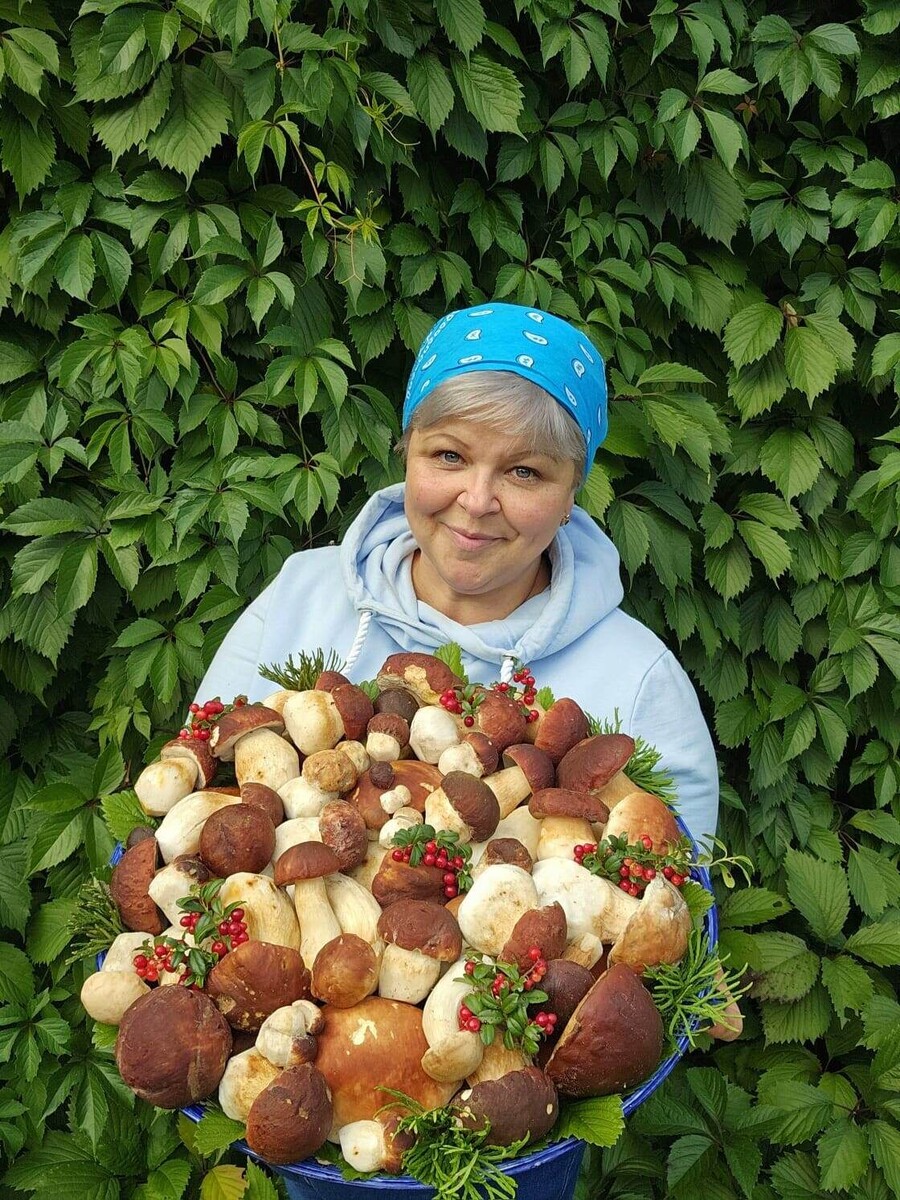 Нарву грибов и подарю букет...