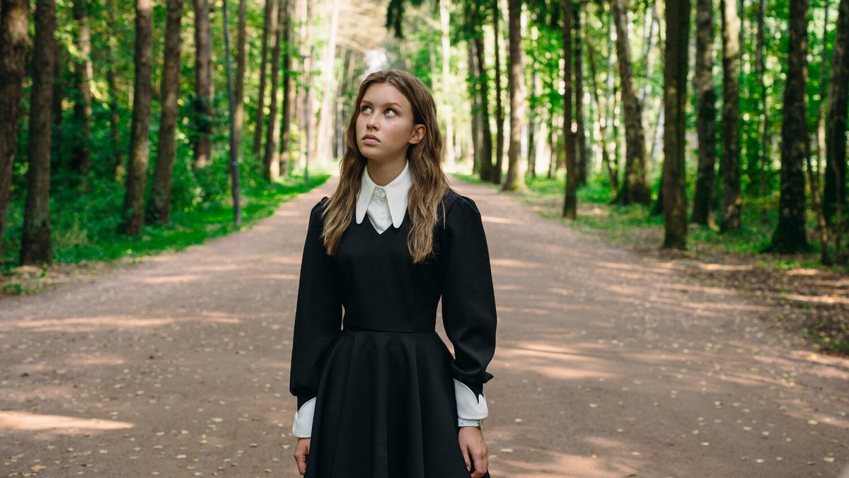 Кадр из фильма «Алиса в стране чудес», 2025 год, режиссер Юрий Хмельницкий