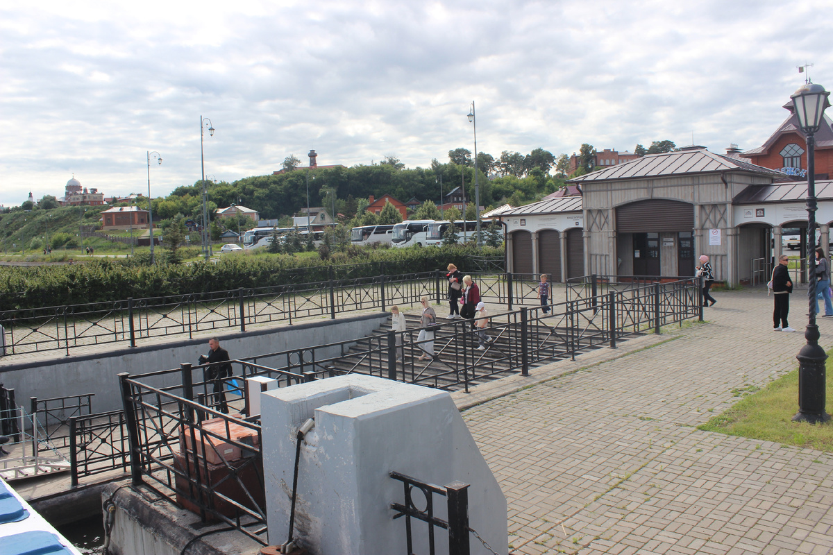 Причал Свияжска