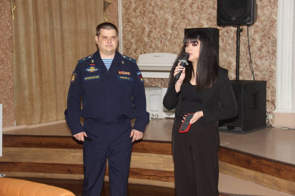    фото: Молодежный парламент Новошахтинска Редактор