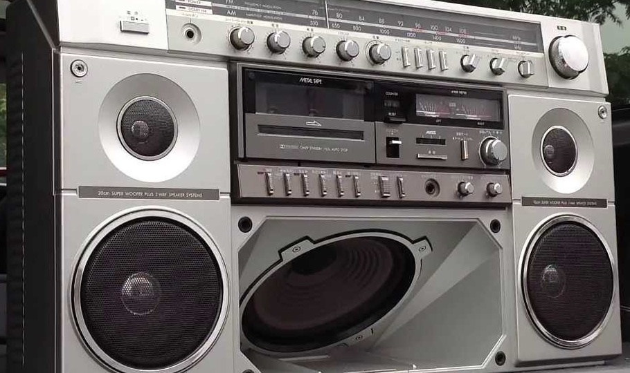 Семейная реликвия: магнитола Sanyo M-X960K. Продать или оставить?