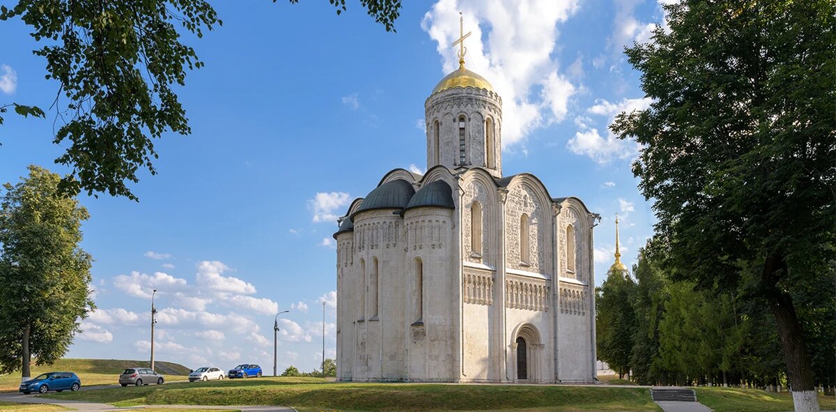 Дмитриевский собор
