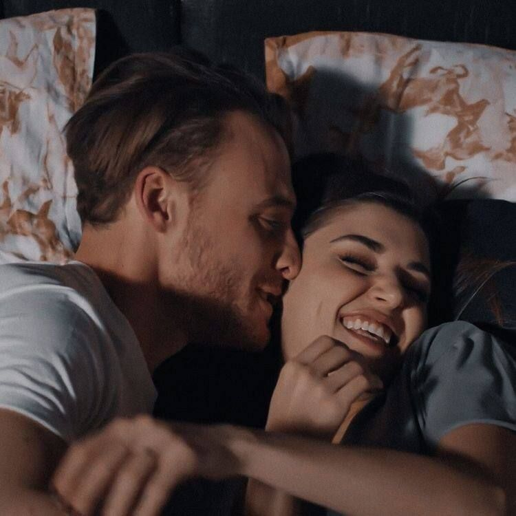Кадр из сериала Постучись в мою дверь