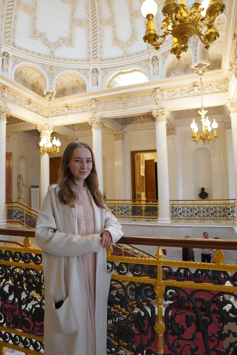 Ваш педагог по фортепиано в Москве и онлайн - Яна Черкашина