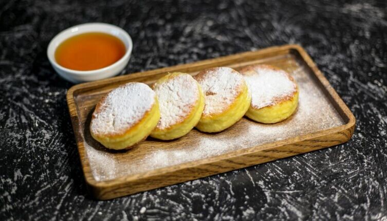    Как приготовить идеальные сырники? Фото: Vlad Melnikov on Unsplash