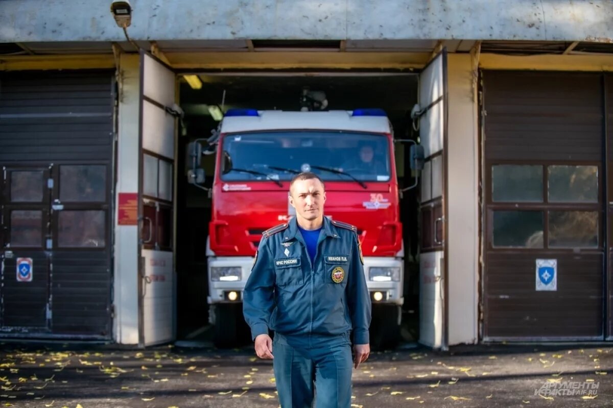    Начальник пожарно-спасательной части № 47 ЦАО города Москвы Павел Иванов.