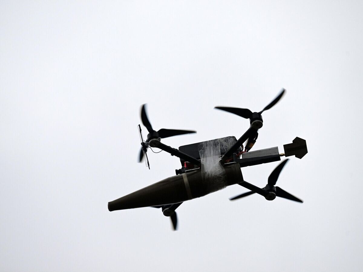    Ударный FPV-дрон© РИА Новости / Евгений Биятов