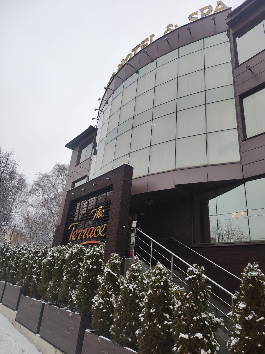 Вид на Bliss Hotel