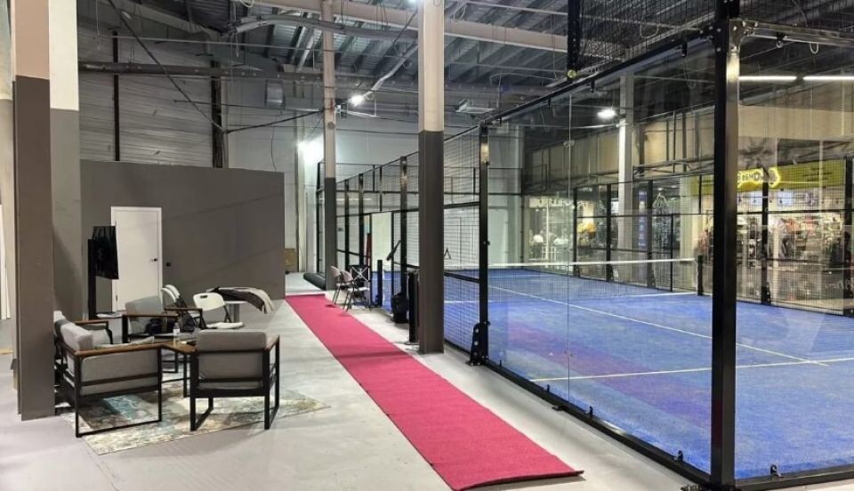    Клуб падел-тенниса в Барнауле. Источник: Григорий Матейс/ «Толк»