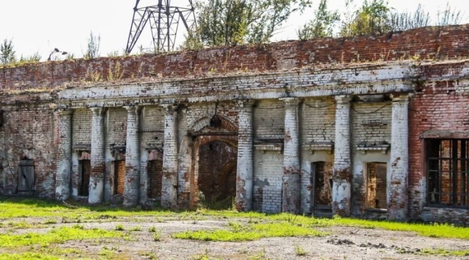    Барнаульский сереброплавильный завод. Источник: «Толк»