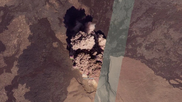 Фото сделано со спутника, пока летающего над планетой, но Проход Нибиру все спутники положить на Землю в виде обломков на наши тупящие головы и шапочкм из фольги не спасут всех!